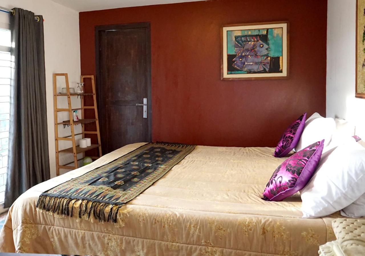 Badjoeri Ethnic Wooden Homestay Bandung Buitenkant foto